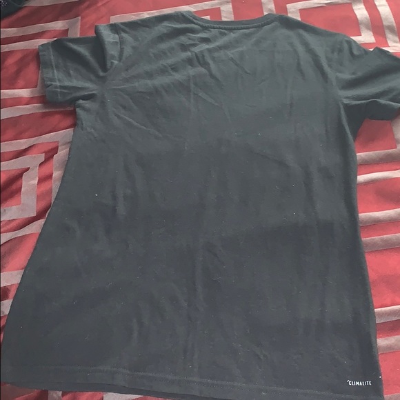 Adidas basic Tee - Picture 5 of 5